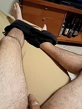 Snapshot of Ara29 chatting on November 2025 07:02:02 PM Ara29 online show from November 2025 07:02:02 PM