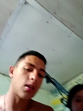 Snapshot of kuromi_Groot chatting on September 2025 08:41:02 PM kuromi Groot online show from September 2025 08:41:02 PM