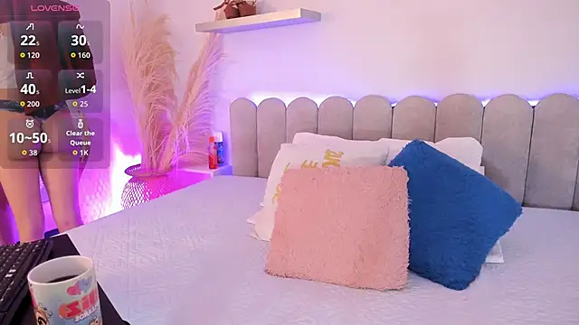 Ridwana  online show from December 2025 01:27:01 PM