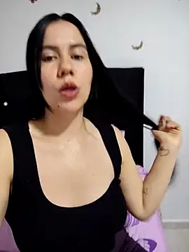 valen-sexx online show from April 2026 12:01:01 AM