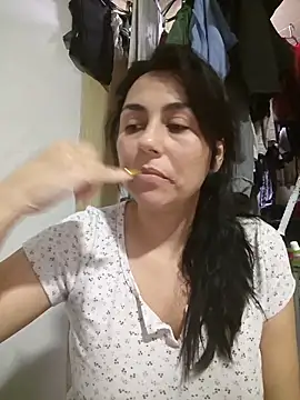 vanessa-titisM online show from November 2025 02:20:01 AM