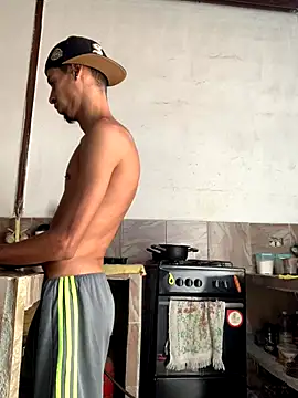 Snapshot of Alexx_1214 chatting on September 2025 02:09:02 PM Alexx 1214 online show from September 2025 02:09:02 PM