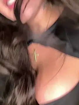 GabyMejiaa online show from March 2026 03:00:01 AM