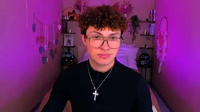 JonnyDarka online show from December 2025 04:12:02 PM