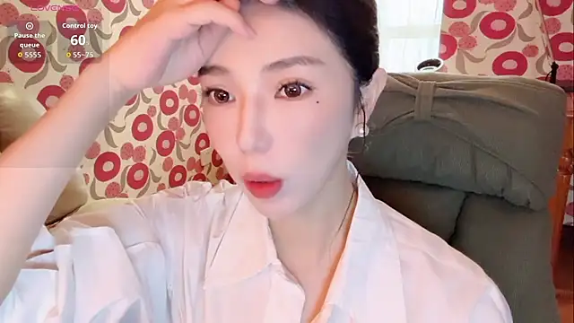 miss-lin online show from November 2025 06:06:02 AM