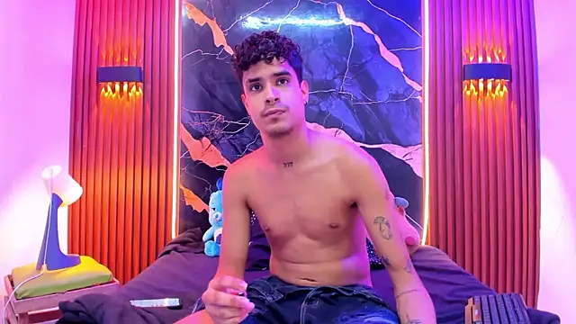 Lucky boys  X online show from February 2026 06:13:01 PM