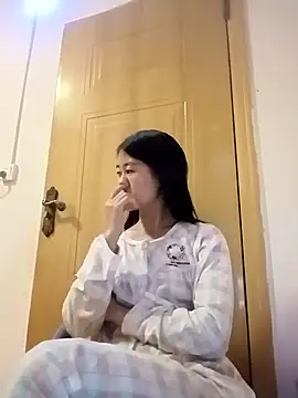 Snapshot of luy-xinh02 chatting on October 2025 01:09:01 PM luy-xinh02 online show from October 2025 01:09:01 PM