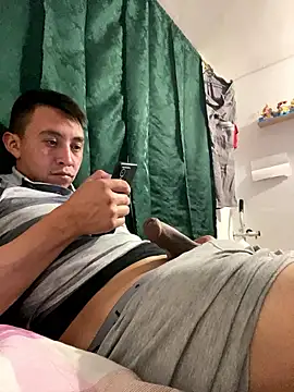 eslabon19 online show from January 2026 04:18:01 AM