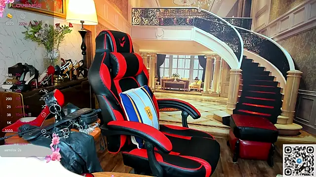 Nina Devillle online show from March 2026 11:52:02 PM