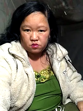 riso-00 online show from December 2025 09:14:01 AM