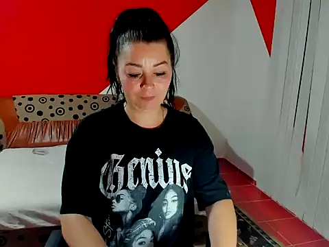 Snapshot of Soffy_Skye chatting on October 2025 03:51:02 AM Soffy Skye online show from October 2025 03:51:02 AM