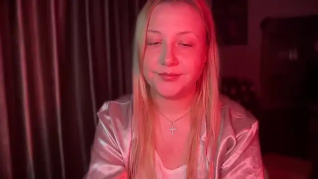 BikiHellena online show from November 2025 11:05:01 PM