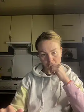 MartaLuna  online show from February 2026 09:07:01 PM