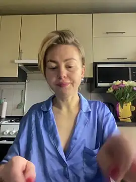 MartaLuna  online show from February 2026 10:00:02 AM