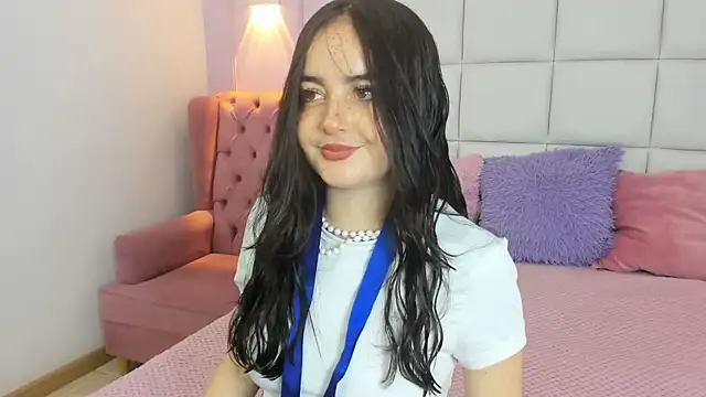 Snapshot of Ashleypetit chatting on May 2026 12:55:02 PM Ashleypetit online show from May 2026 12:55:02 PM