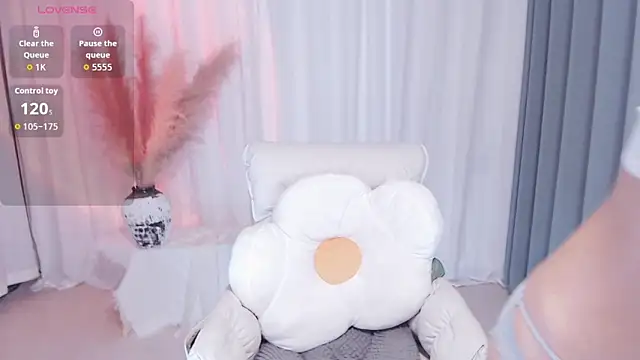 Snapshot of Qiyue99 chatting on September 2025 08:25:02 AM Qiyue99 online show from September 2025 08:25:02 AM