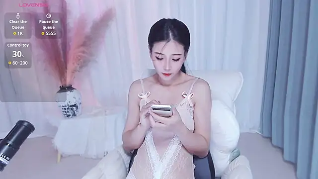 Snapshot of Qiyue99 chatting on September 2025 12:02:02 AM Qiyue99 online show from September 2025 12:02:02 AM