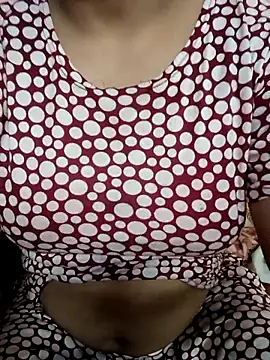 Snapshot of Moni_6969 chatting on September 2025 11:22:02 AM Moni 6969 online show from September 2025 11:22:02 AM