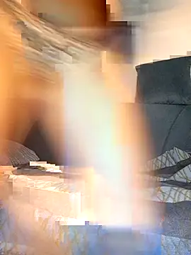 Snapshot of Miciaincalor chatting on November 2025 03:45:01 PM Miciaincalor online show from November 2025 03:45:01 PM