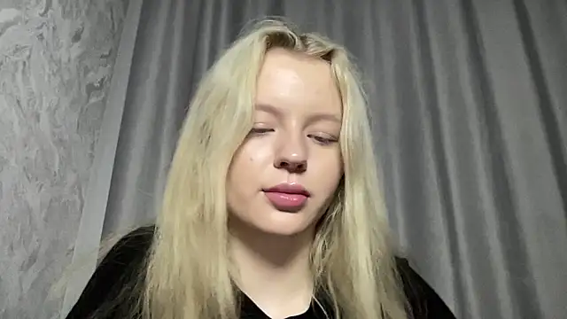D0llySheep online show from September 2025 05:51:02 PM