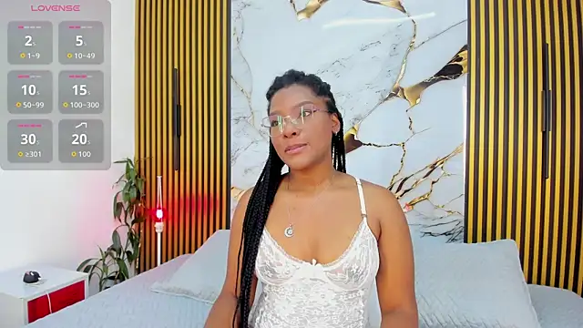 Snapshot of ValeryCortezm chatting on September 2025 12:59:02 PM ValeryCortezm online show from September 2025 12:59:02 PM