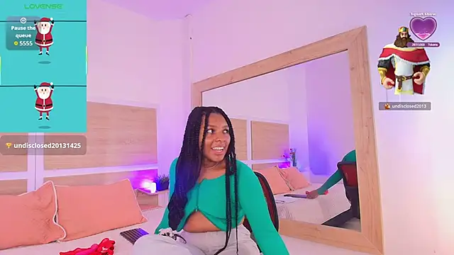 Snapshot of ValeryCortezm chatting on November 2025 01:49:01 AM ValeryCortezm online show from November 2025 01:49:01 AM