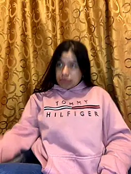 Snapshot of April_Becker chatting on October 2025 03:14:02 AM April Becker online show from October 2025 03:14:02 AM