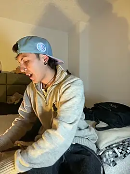 Snapshot of NaytonFreeman chatting on October 2025 11:49:02 PM NaytonFreeman online show from October 2025 11:49:02 PM