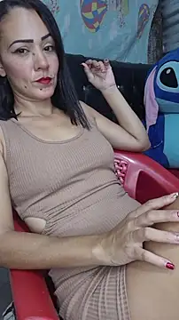 Snapshot of Lhia_ chatting on November 2025 09:04:01 PM Lhia online show from November 2025 09:04:01 PM