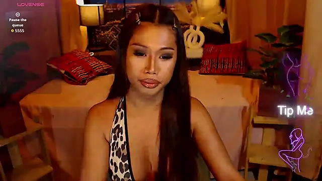 XGoddessOfSatisfactionxX online show from July 2026 11:12:02 PM