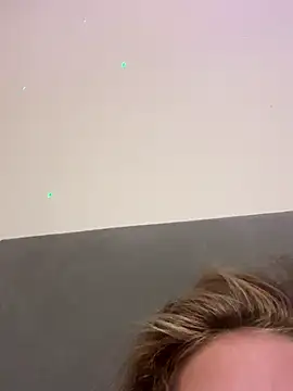 IceEyesUK online show from October 2025 12:08:01 AM