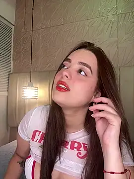 hannahst  online show from April 2026 08:15:02 PM