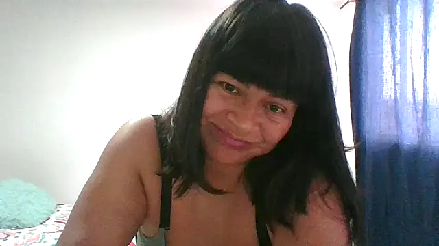 adri89-g online show from January 2026 04:11:02 PM