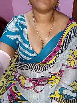 Snapshot of KannadaTamilTeluguBeauty chatting on December 2025 02:44:01 PM KannadaTamilTeluguBeauty online show from December 2025 02:44:01 PM