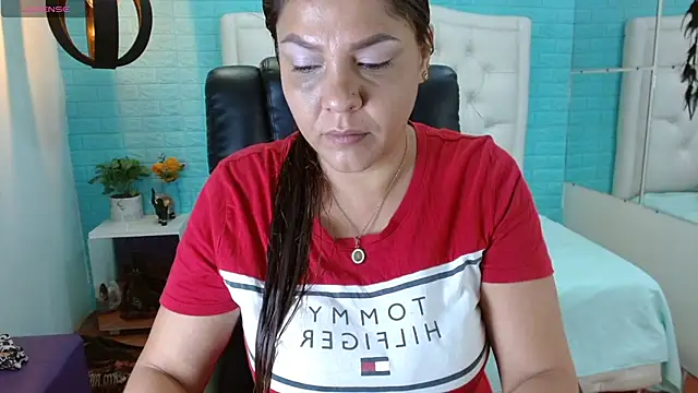 Snapshot of eva_sk chatting on November 2025 10:29:01 AM eva sk online show from November 2025 10:29:01 AM