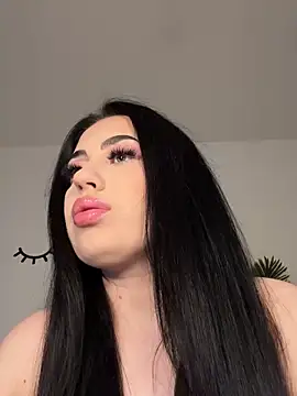 Andrestarr online show from November 2025 06:19:02 PM