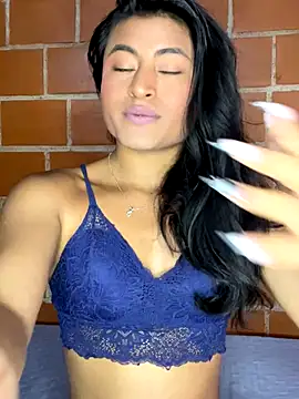 Michelle Narvaez online show from September 2025 06:34:01 PM