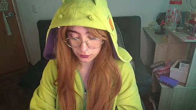 Miacatsito3 online show from November 2025 08:42:02 PM