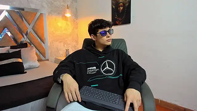 kraven lust online show from February 2026 03:10:01 AM