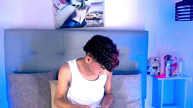 Billie Turner  online show from October 2025 04:59:01 AM