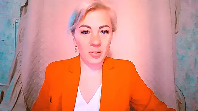 Snapshot of EmmaCat_ chatting on September 2025 04:51:02 AM EmmaCat online show from September 2025 04:51:02 AM