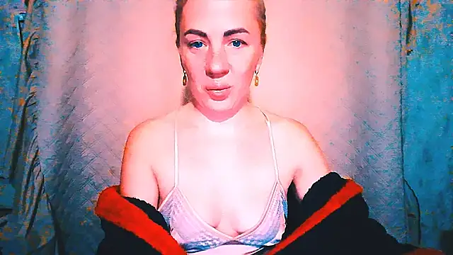 Snapshot of EmmaCat_ chatting on October 2025 05:09:01 PM EmmaCat online show from October 2025 05:09:01 PM