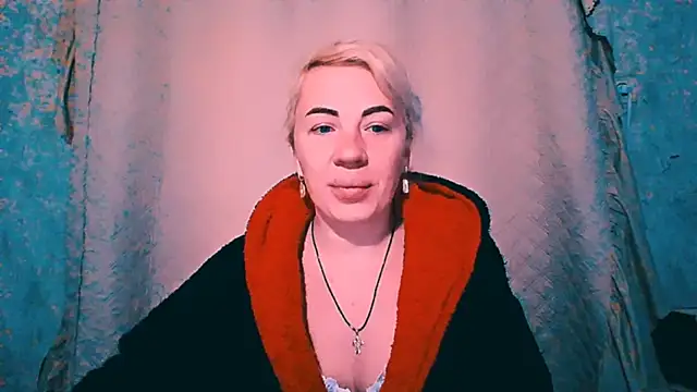 Snapshot of EmmaCat_ chatting on October 2025 05:10:02 AM EmmaCat online show from October 2025 05:10:02 AM