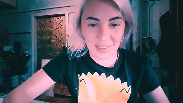 Snapshot of EmmaCat_ chatting on October 2025 10:44:01 AM EmmaCat online show from October 2025 10:44:01 AM