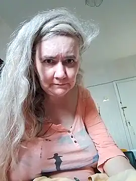 Snapshot of goodstyle chatting on October 2025 01:29:02 PM goodstyle online show from October 2025 01:29:02 PM