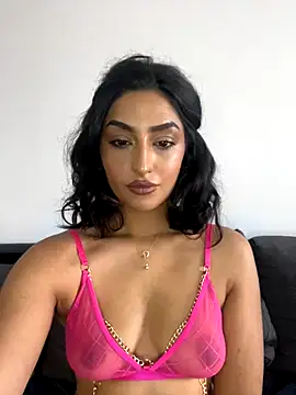 Mia spicyy online show from November 2025 10:10:02 AM