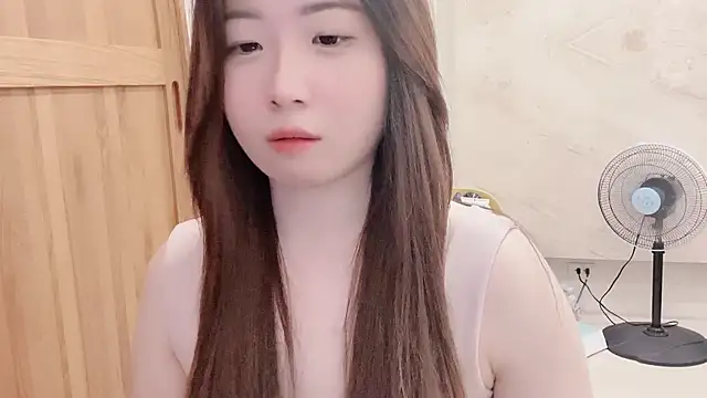 Faye 5757 online show from October 2025 10:21:01 AM