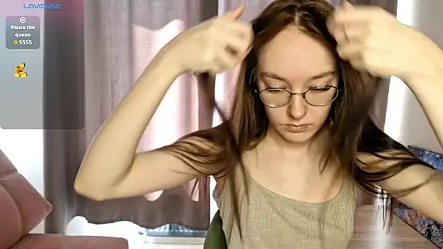 Snapshot of BritniMaddocks chatting on September 2025 08:24:01 AM BritniMaddocks online show from September 2025 08:24:01 AM