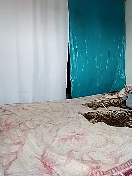 LaraCaliente online show from March 2026 06:12:02 PM