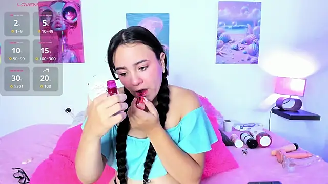 Snapshot of saray_rivas18 chatting on December 2025 11:14:02 AM saray rivas18 online show from December 2025 11:14:02 AM